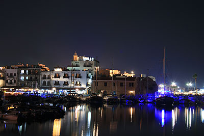Girne-Harbour-night[1].jpg
