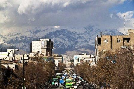 Тегеран - «подножье горного склона».jpg