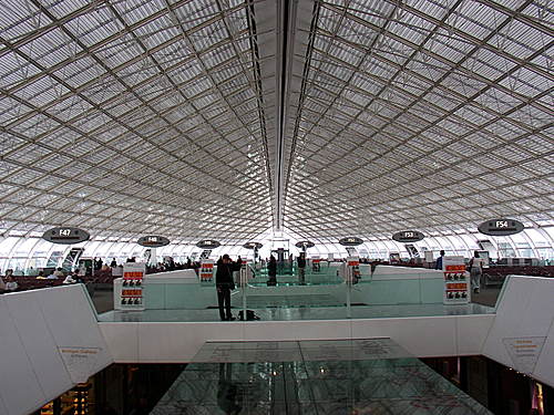 Charles De Gaulle Airport, Paris (France).jpg