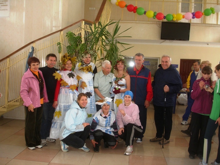 Фото Анатолия Николаенко - 5. Фото на память в день 32-летия  КЛБ СТАЙЕР.JPG