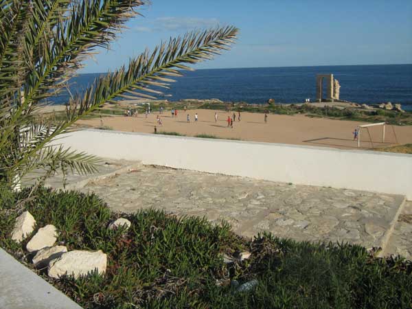 Тунис 2008, проба автостопа - 18_Футбол-на-берегу-моря-20081105.jpg
